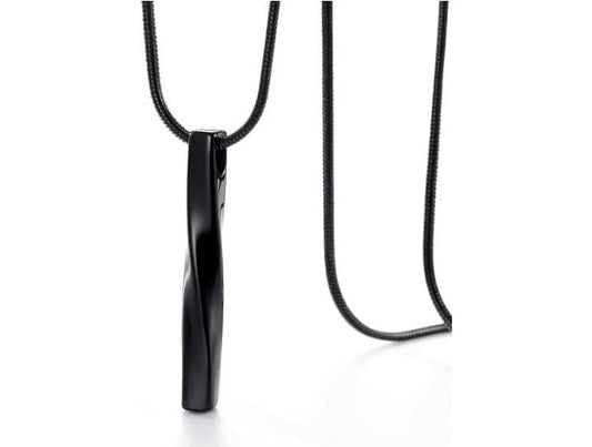 Collier torsadé à pendentif géométrique